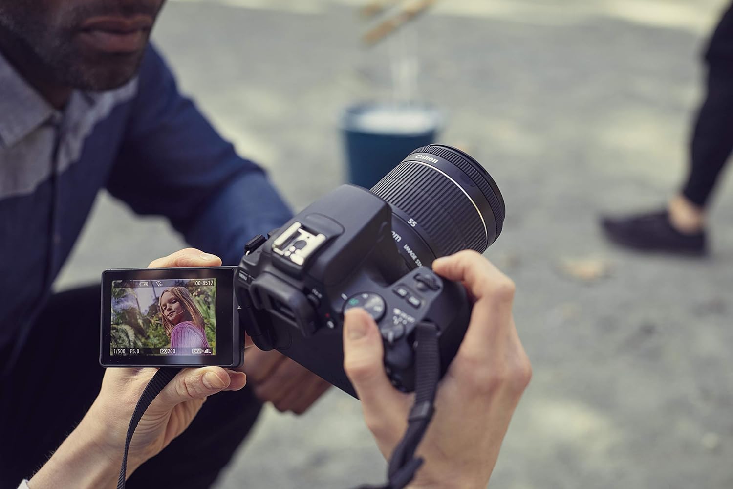 عکس دوربین Canon EOS 250D در محیط طبیعی، مناسب برای بررسی عملکرد در نور روز و عکاسی سفر