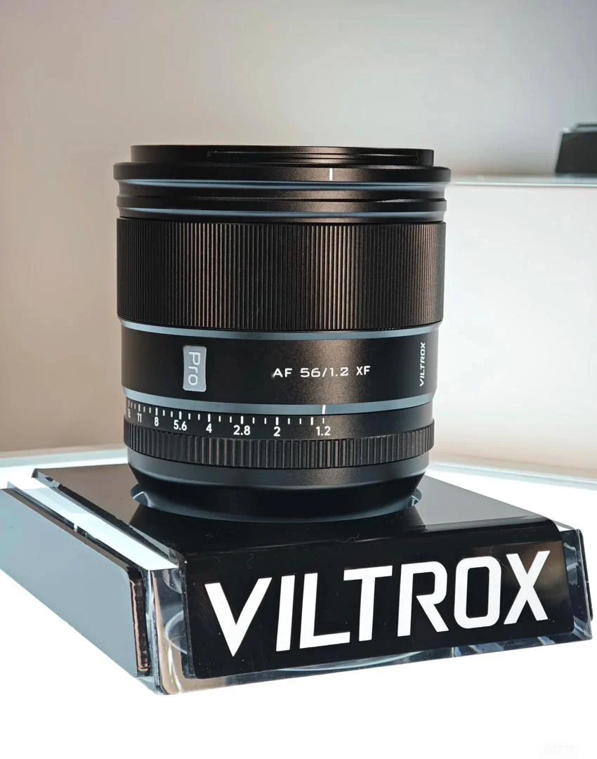 لنز 56mm f/1.2 ویلتروکس برای دوربین فوجی X با طراحی حرفه‌ای و کیفیت بی‌نظیر در عکاسی پرتره