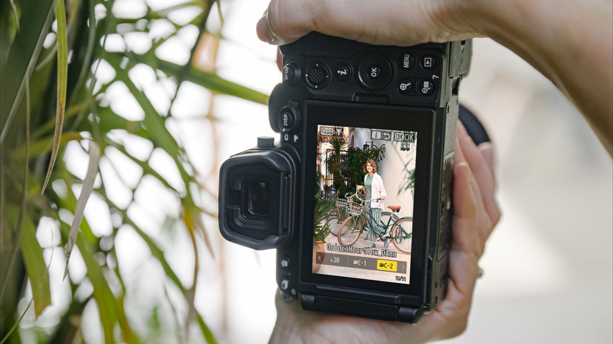 دوربین عکاسی nikon z5 mark 2