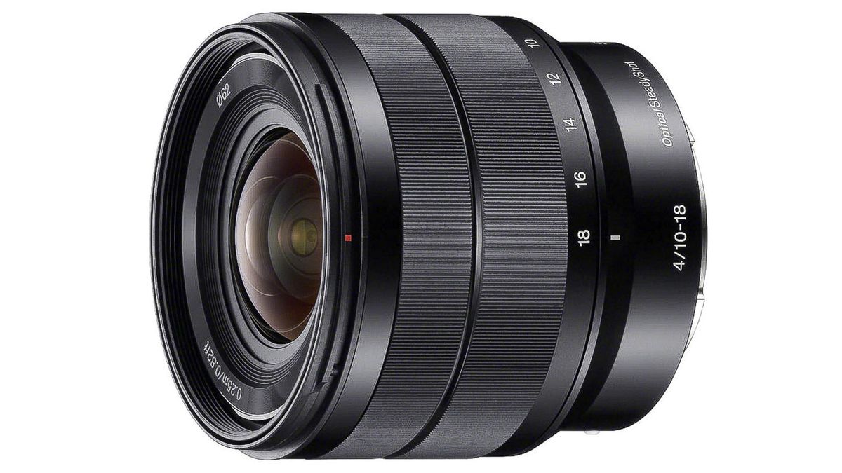 Sony E 10-18mm f/4 OSS