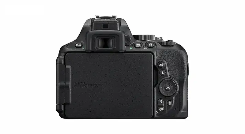دوربین Nikon D5600 در نور کم – عملکرد عالی با ISO 100 تا 25600