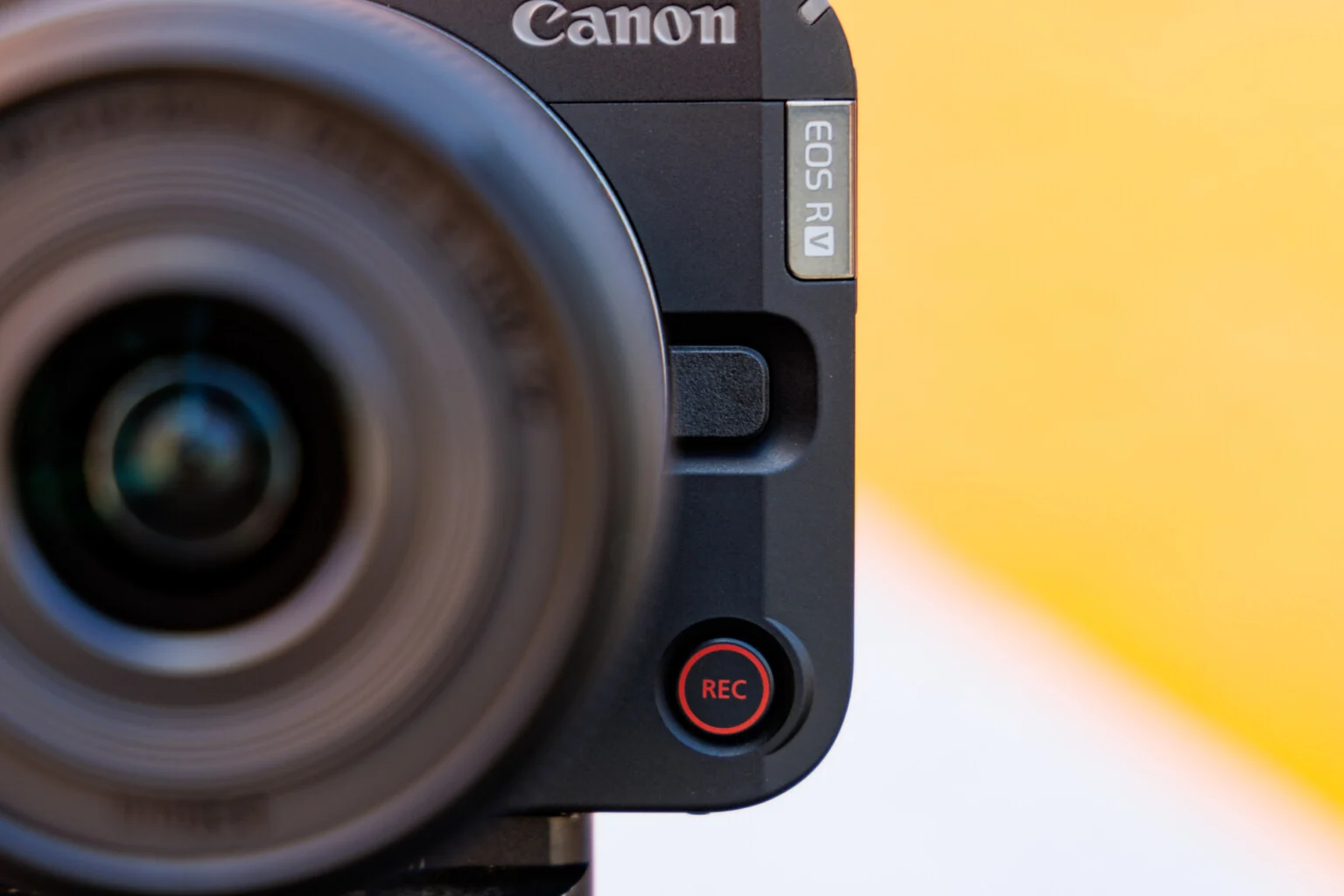 Canon EOS RV