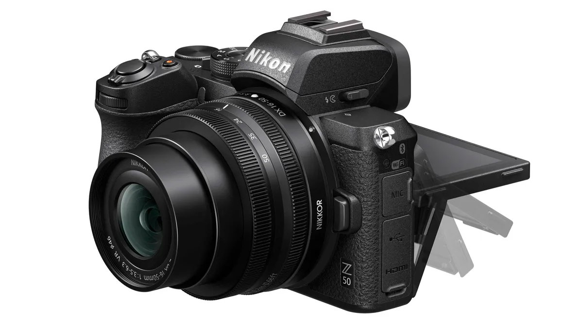 بررسی دوربین nikon z50