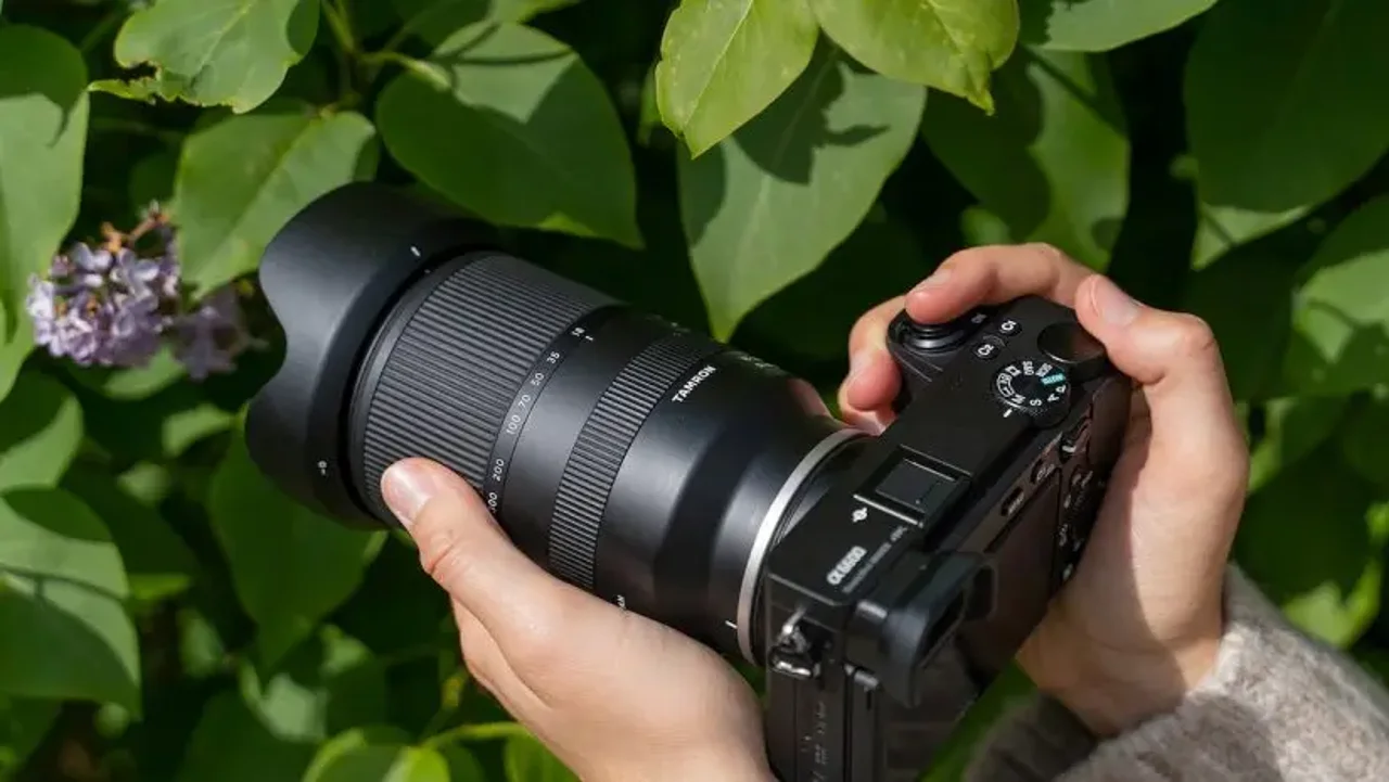 بررسی تخصصی لنز Tamron 18-300mm f/3.5-6.3