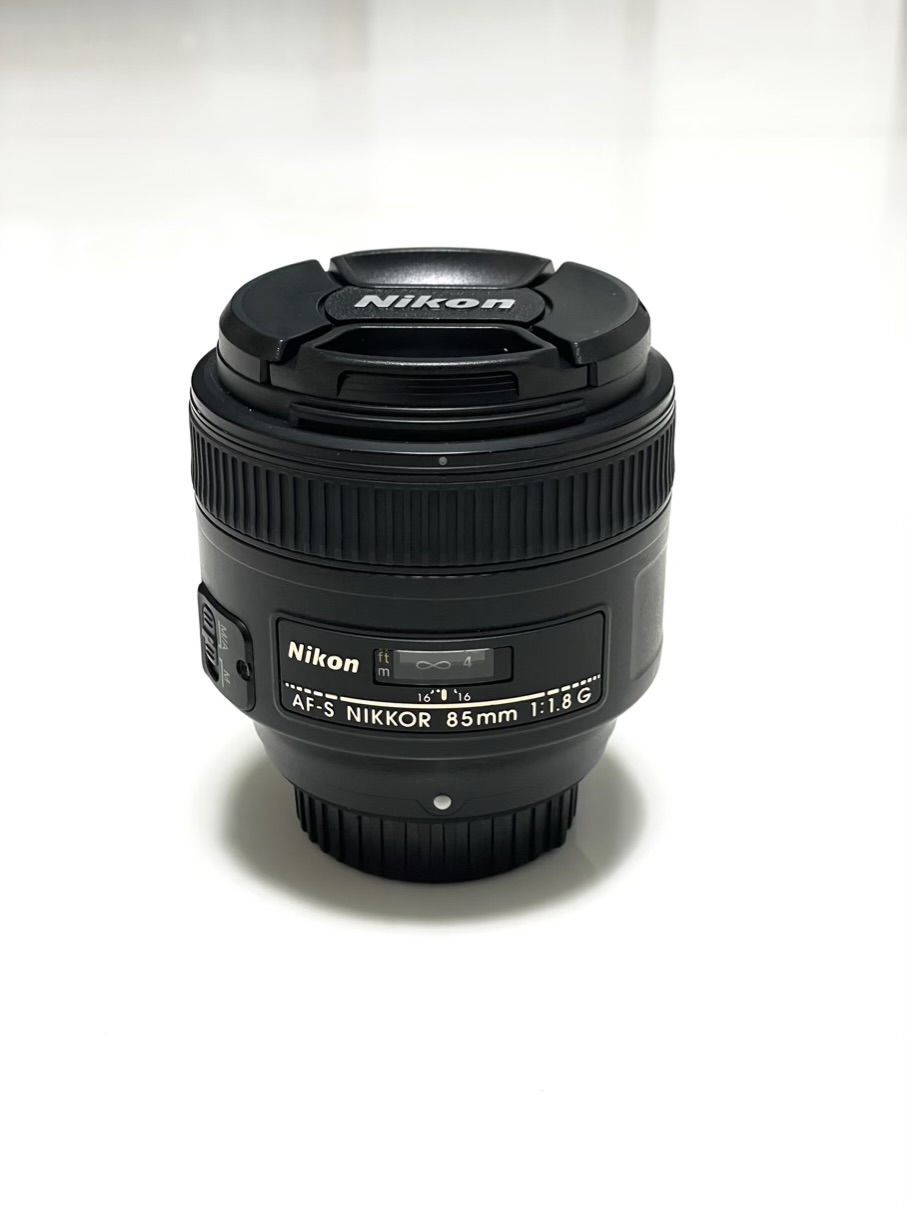 لنز دوربین نیکون مدل 85mm F/1.8G AF-S (کارکرده، درحدآکبند)