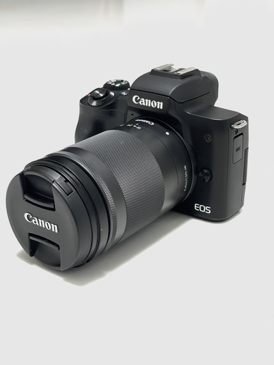 دوربین Canon EOS M50 Mark ii با لنز 18-150 IS STM (کارکرده، مشابه آکبند)