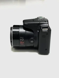 نمای جانبی سمت راست دوربین کانون SX510 HS؛ نمایش بدنه و طراحی ارگونومیک