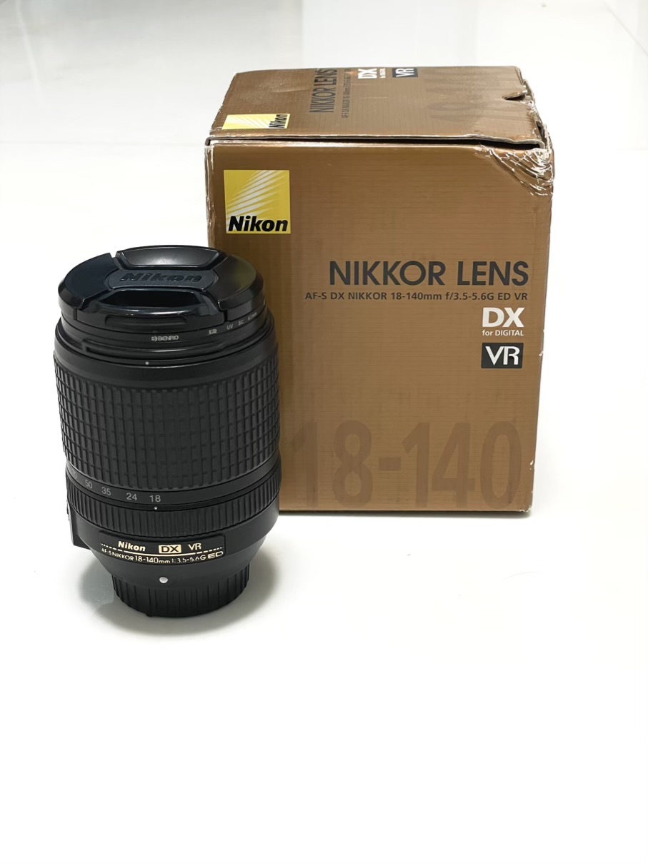 لنز نیکون AF-S 18-140 mm f/3.5-5.6G ED DX VR (کارکرده، درحدنو)